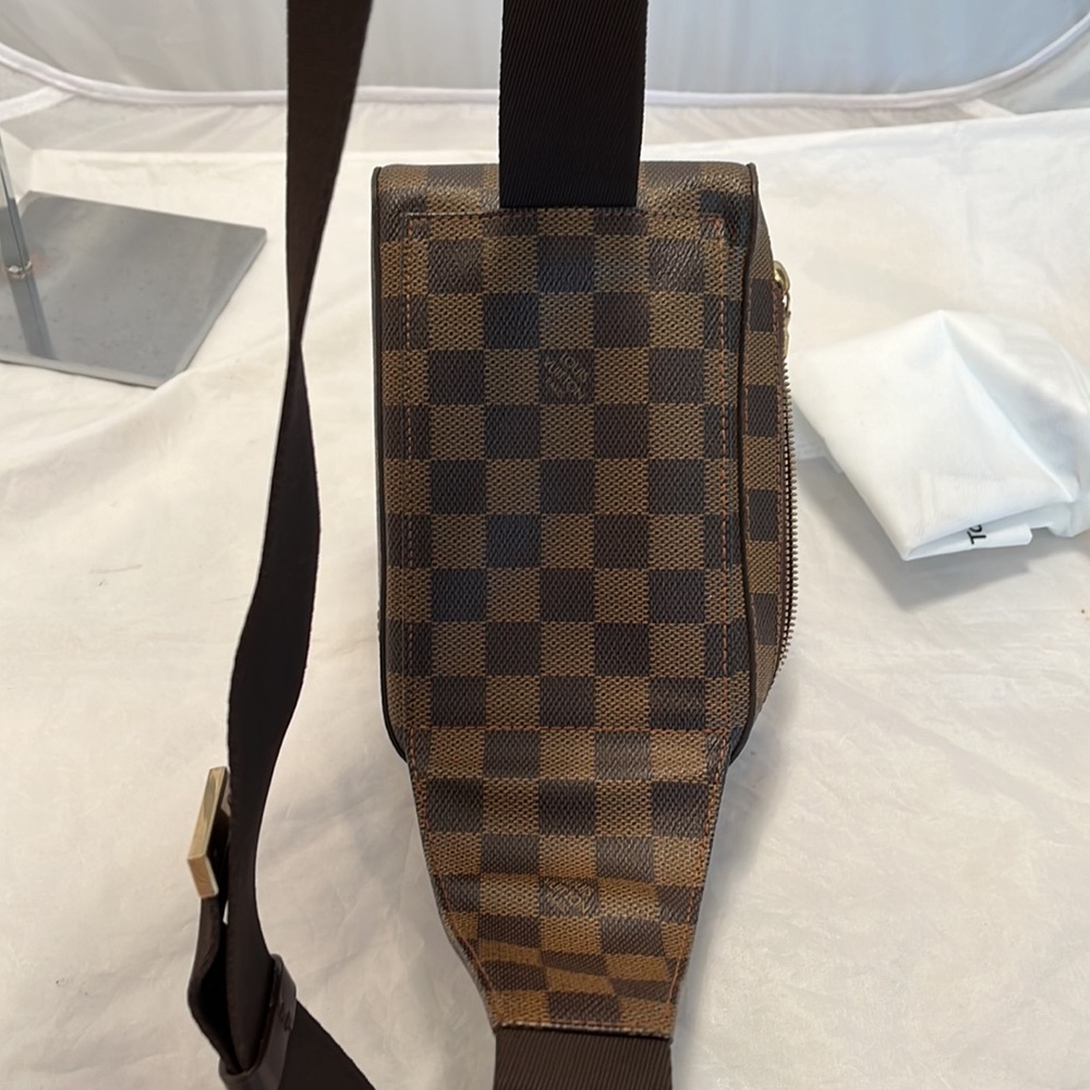 Louis Vuitton Damier Ebene Geronimos Crossbody bag - Picture 15 of 16